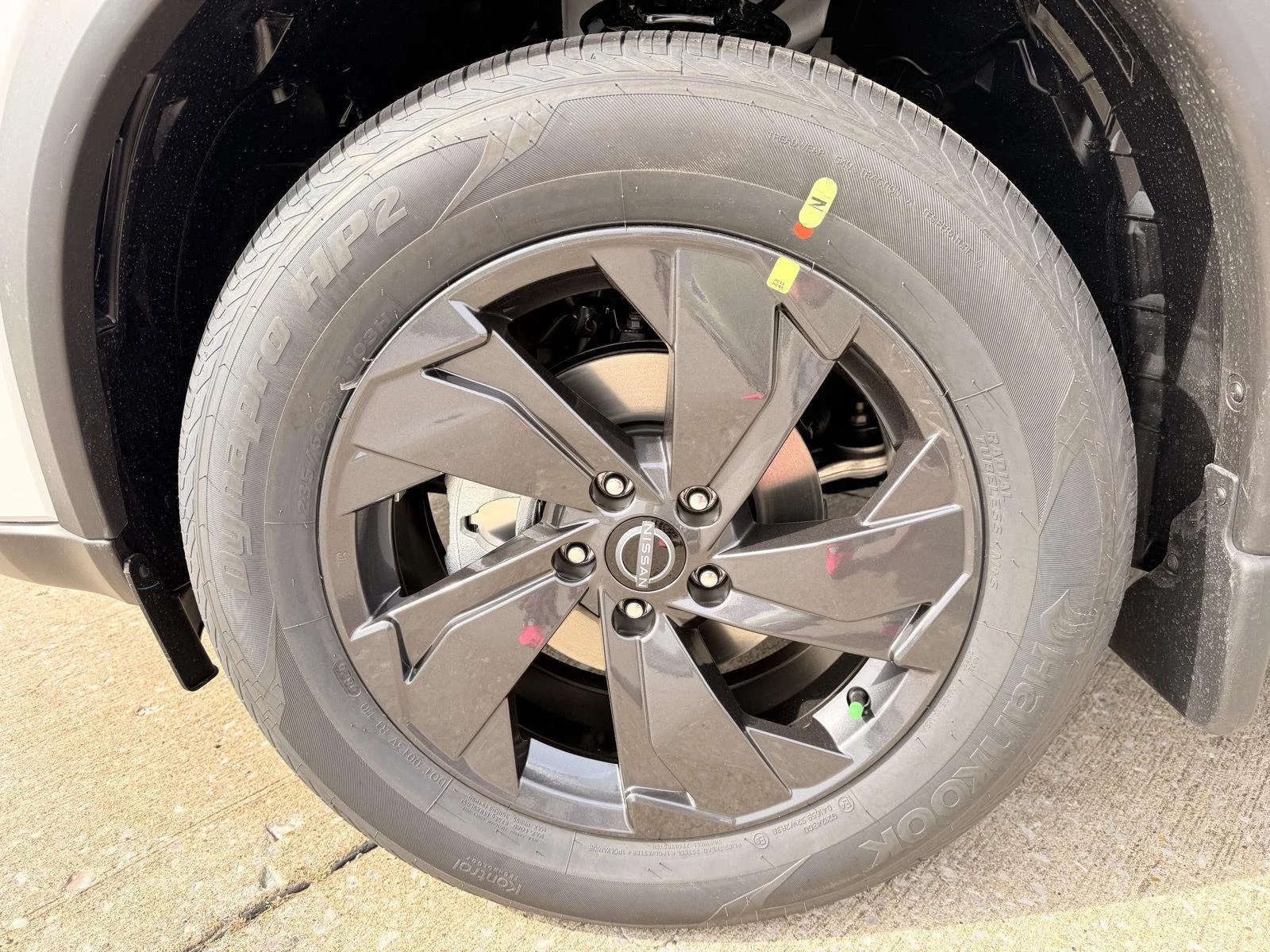 New 2026 Everest White Pearl Tricoat Nissan SV image 3