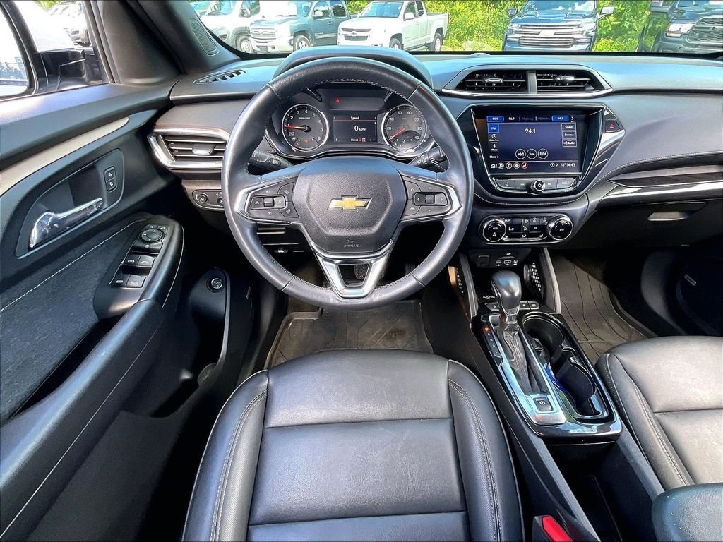 Used 2023 Sterling Gray Metallic Chevrolet ACTIV image 16
