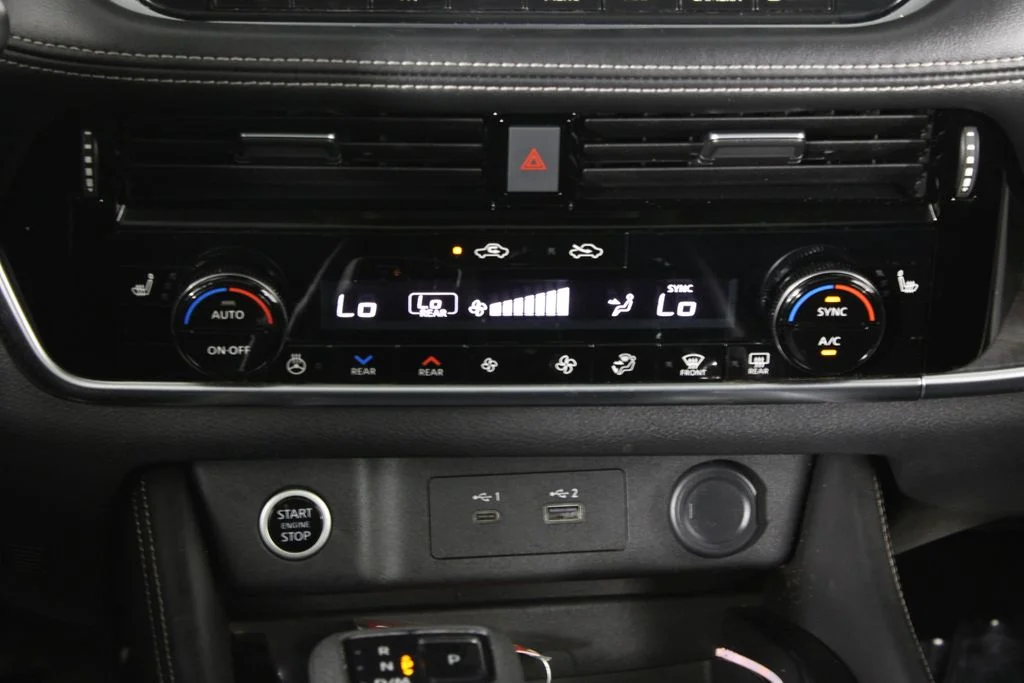 2021 Nissan Rogue Platinum - Photo 23