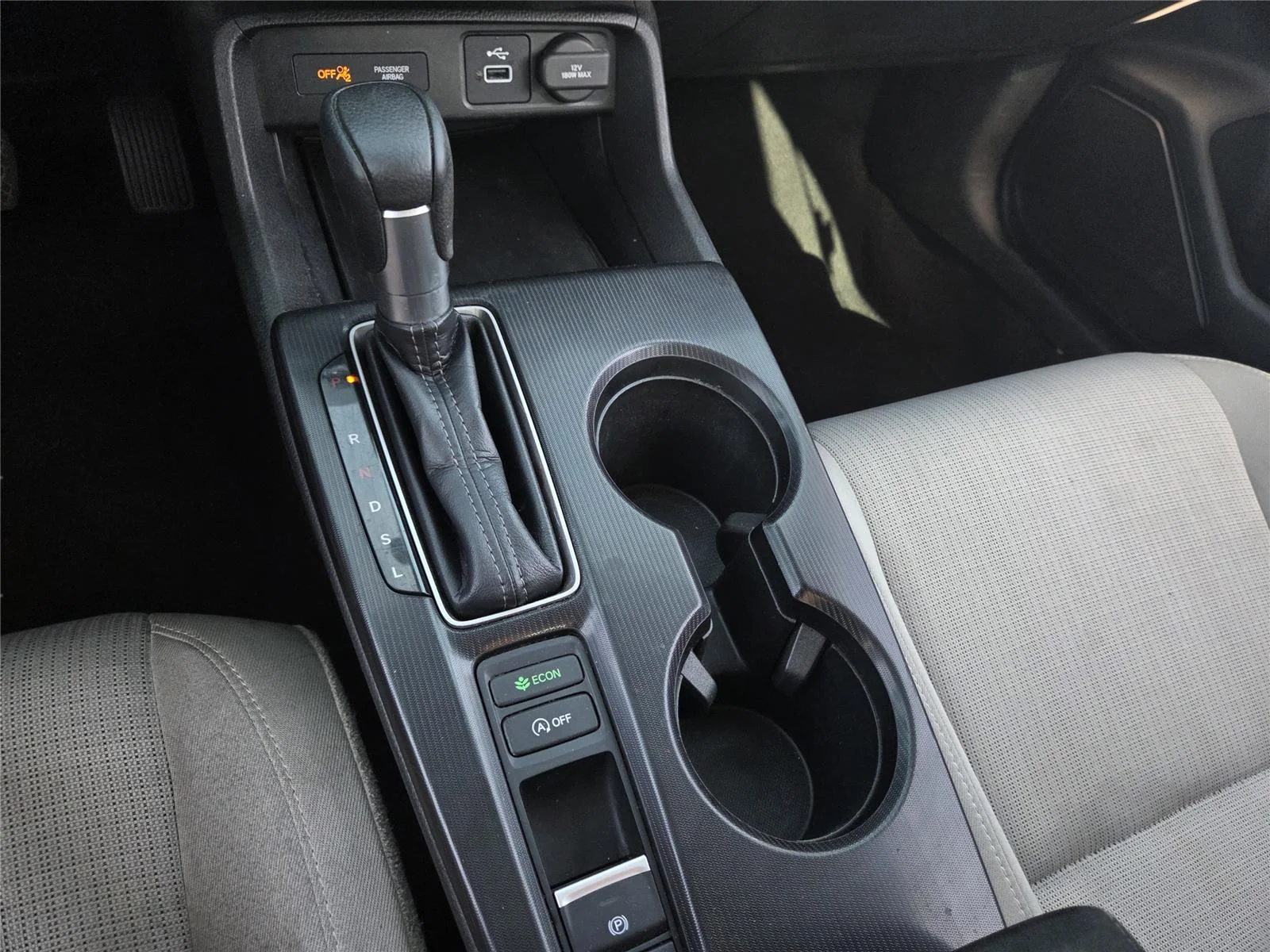 Used 2022 Platinum White Pearl Honda LX image 12