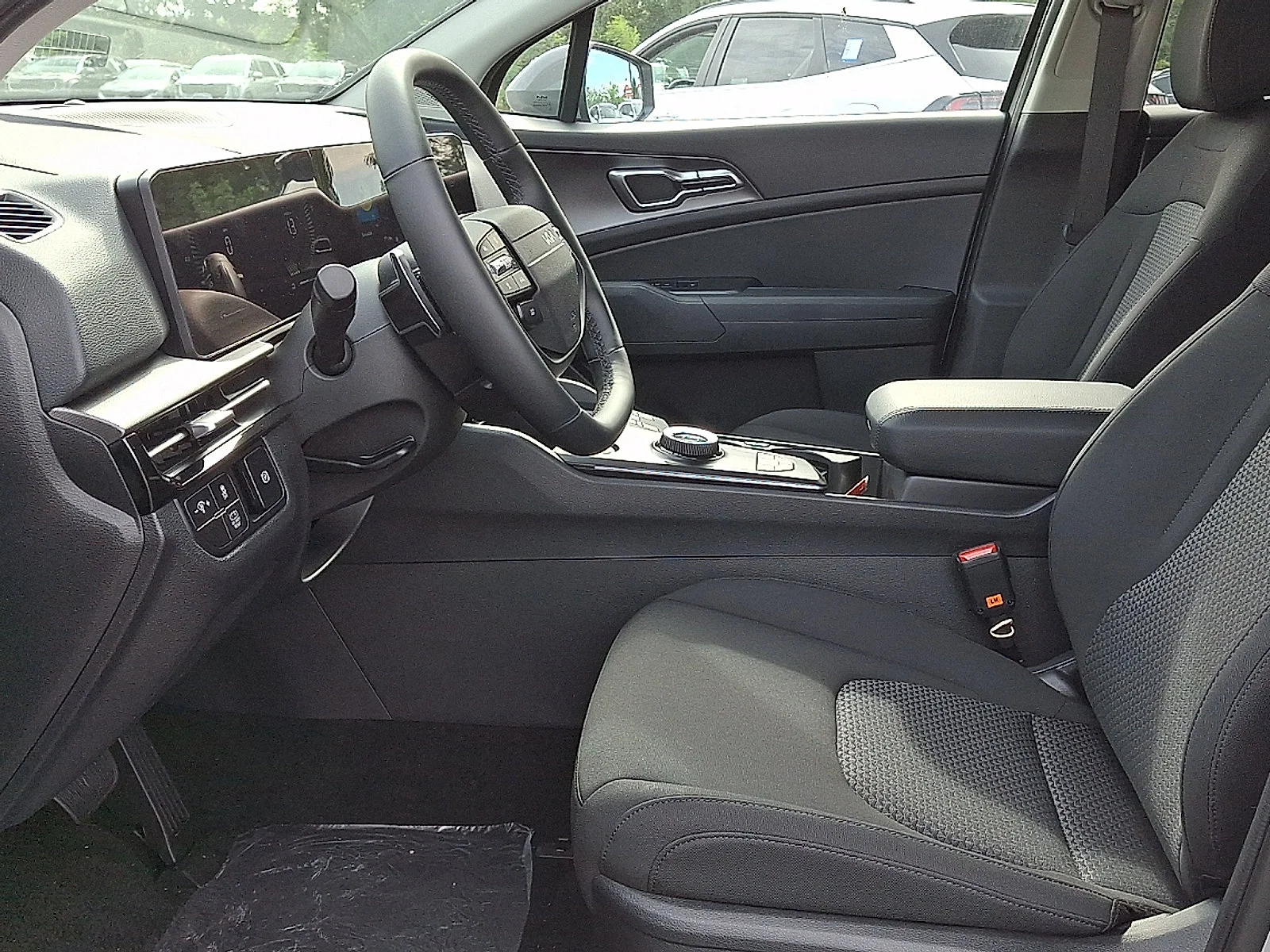 New 2027 White Kia S image 14