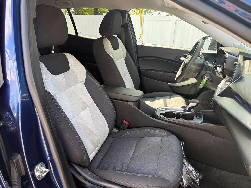 Used 2024 Blue Chevrolet LS image 46