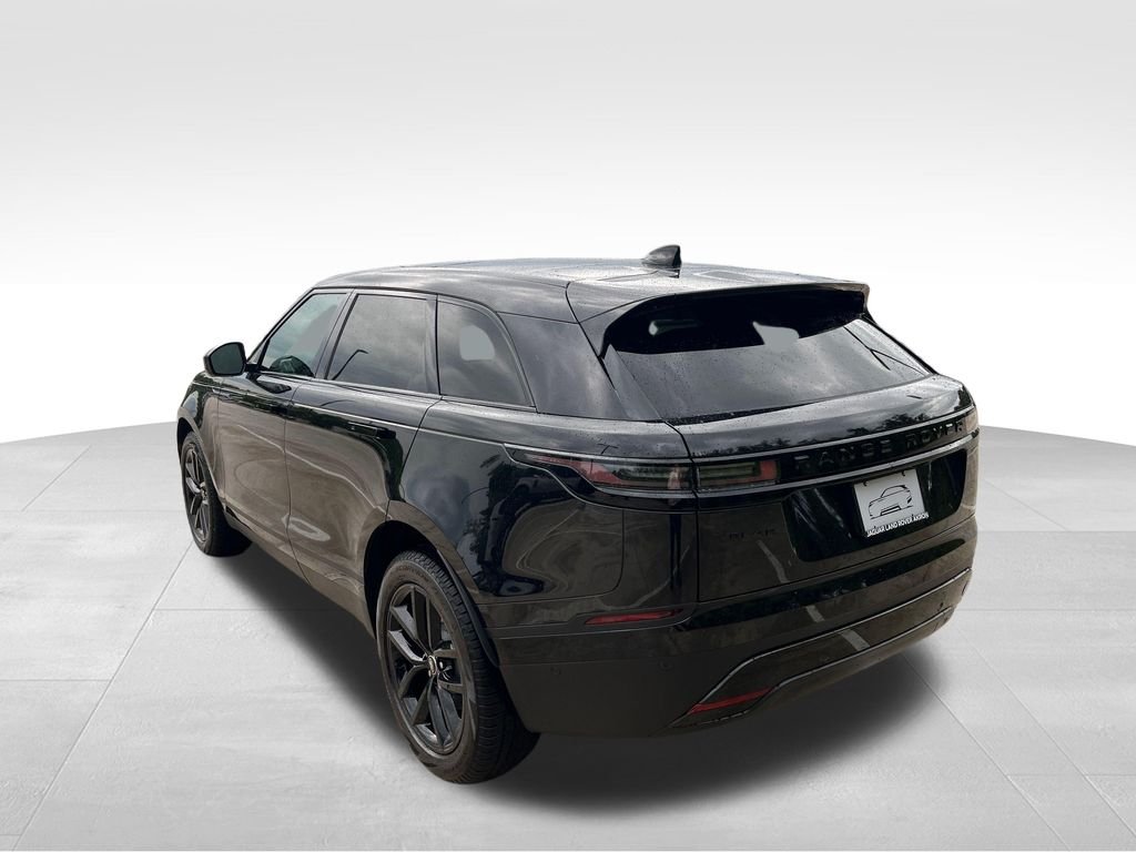 New 2026 Santorini Black Land Rover S image 3