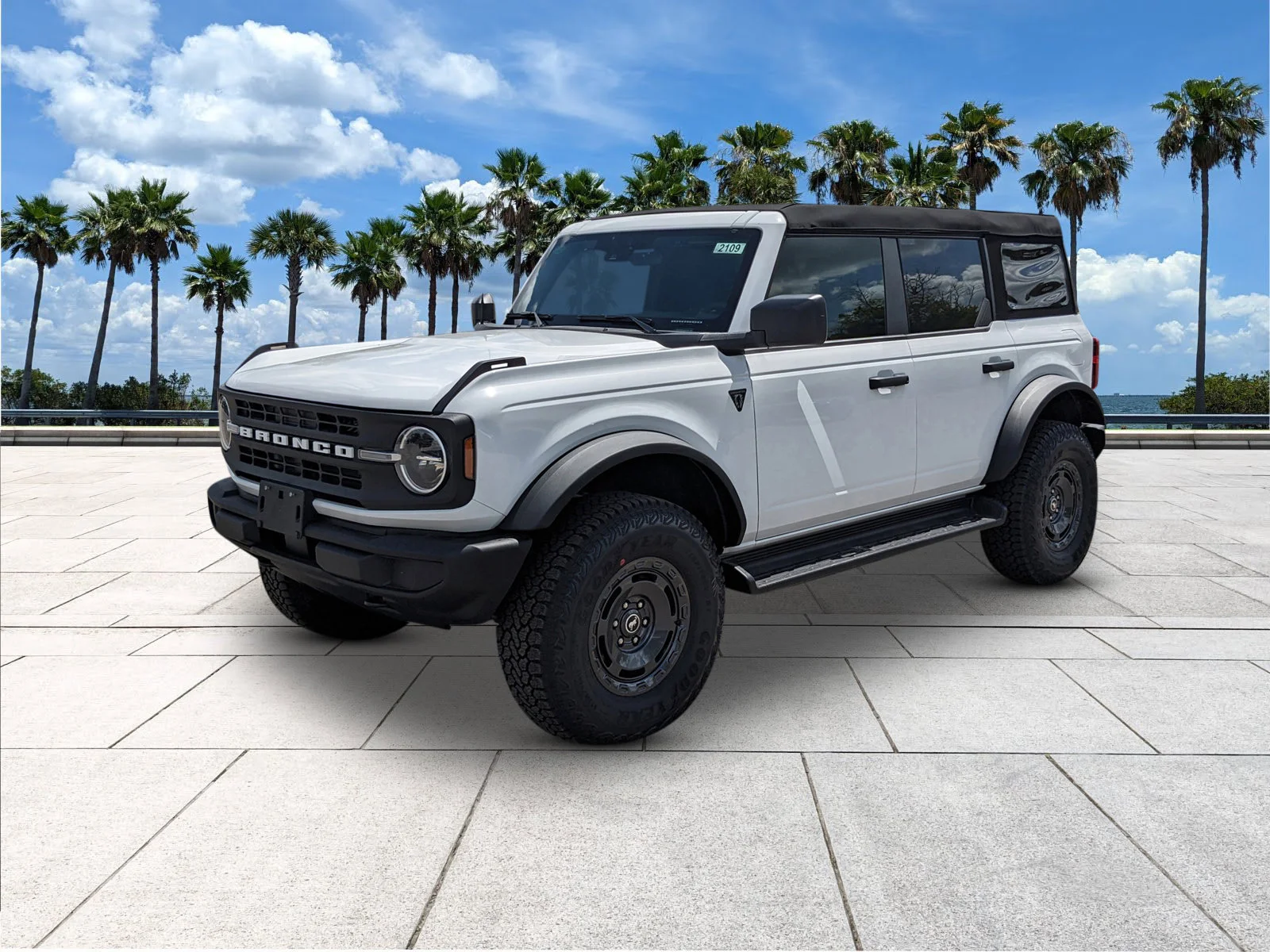 New 2025 Oxford White Ford Base image 3