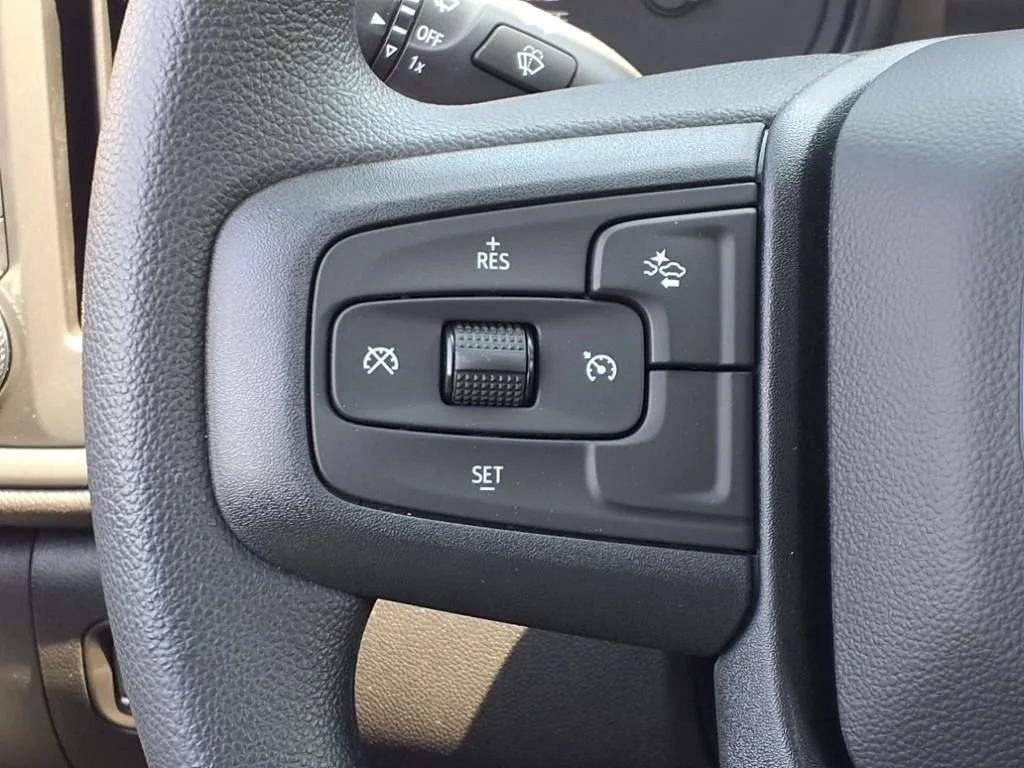 2025 GMC Sierra 1500 Pro - Photo 32