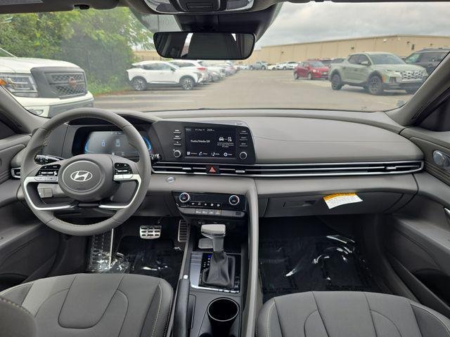 New 2026 Gray Hyundai SEL Sport image 32