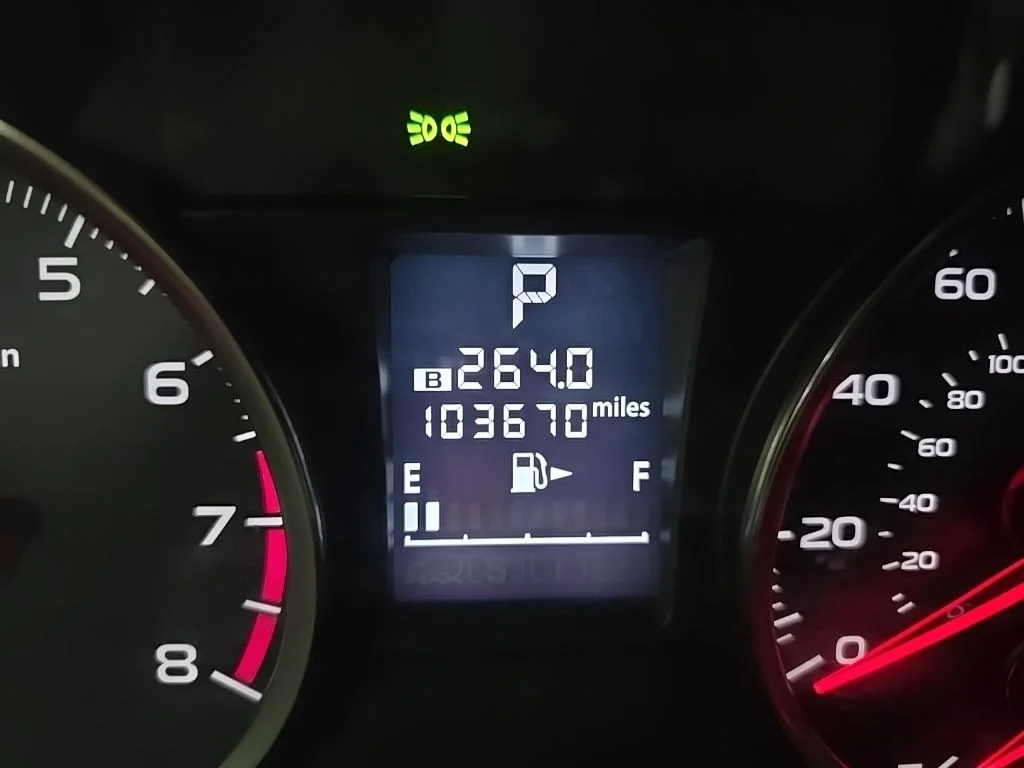 Used 2016 Blue Subaru 2.0i Premium image 22