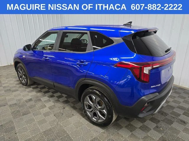 Used 2024 Blue Kia LX image 9