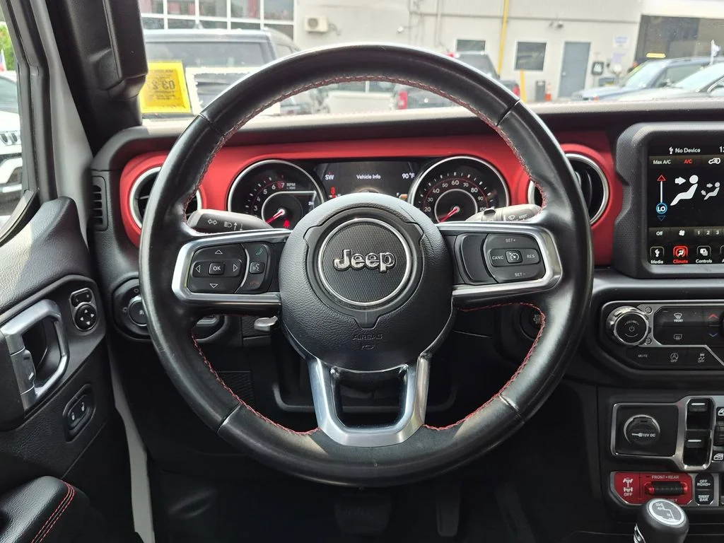 Used 2021 White Jeep Unlimited Rubicon image 14