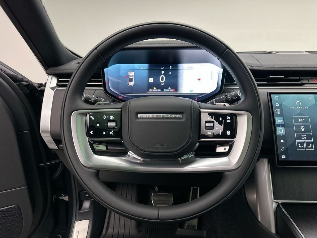 New 2026 Belgravia Green Metallic Land Rover SE image 22