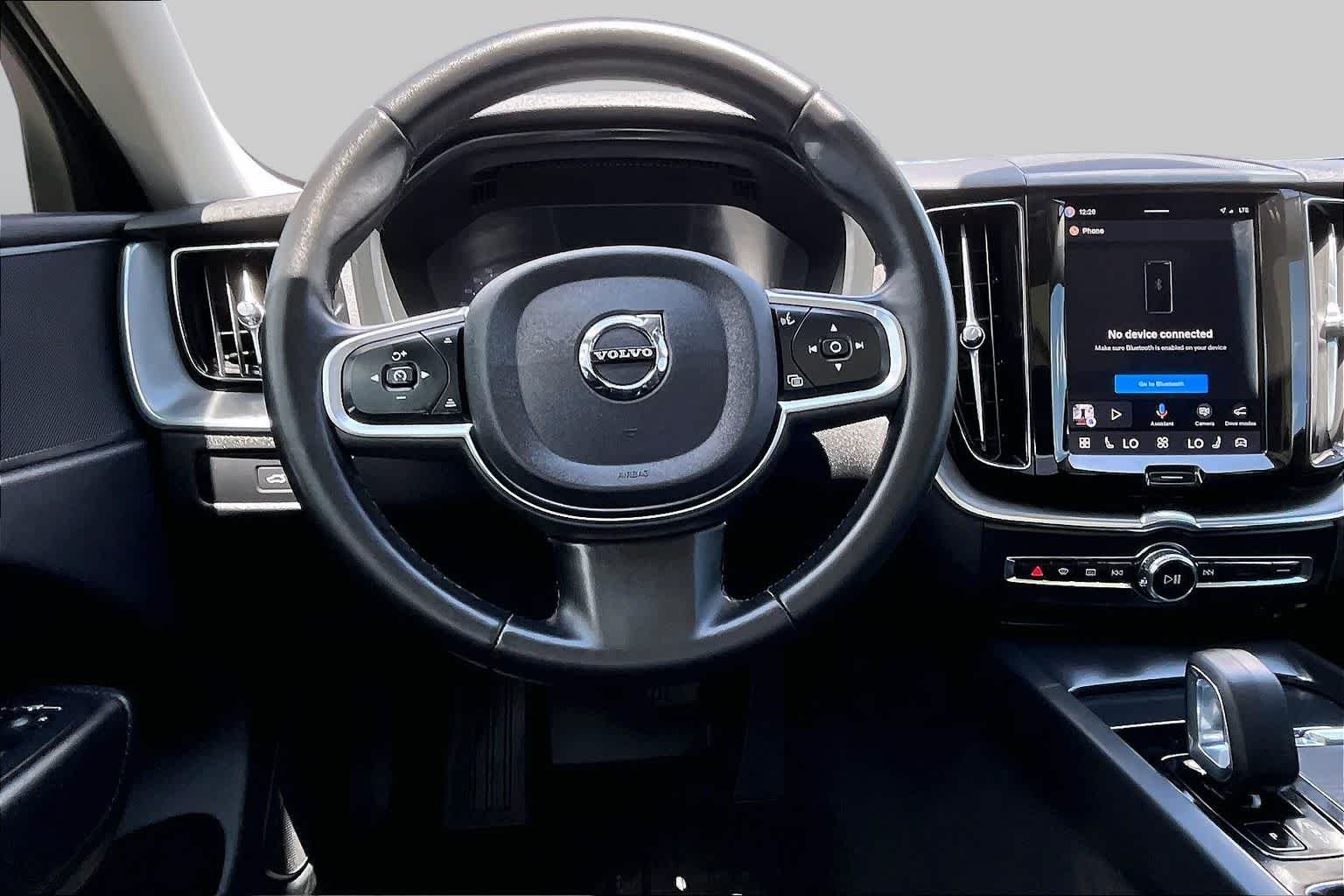 Used 2024 Onyx Black Metallic Volvo Core Dark Theme image 6