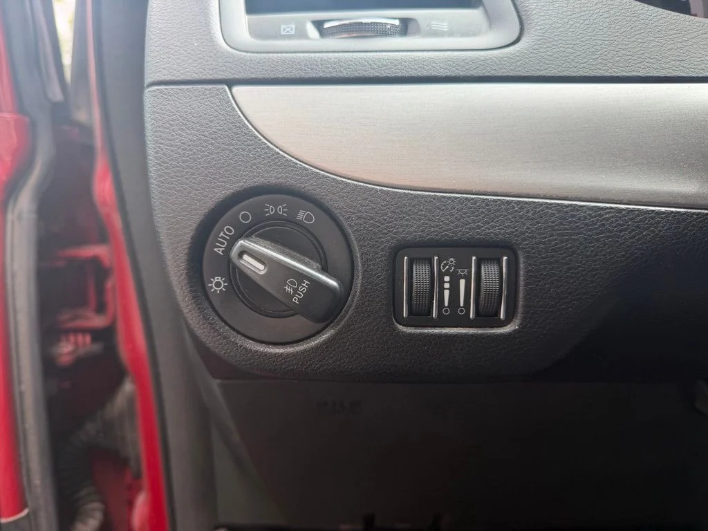 Used 2013 Redline 2 Coat Pearl Dodge R/T image 15