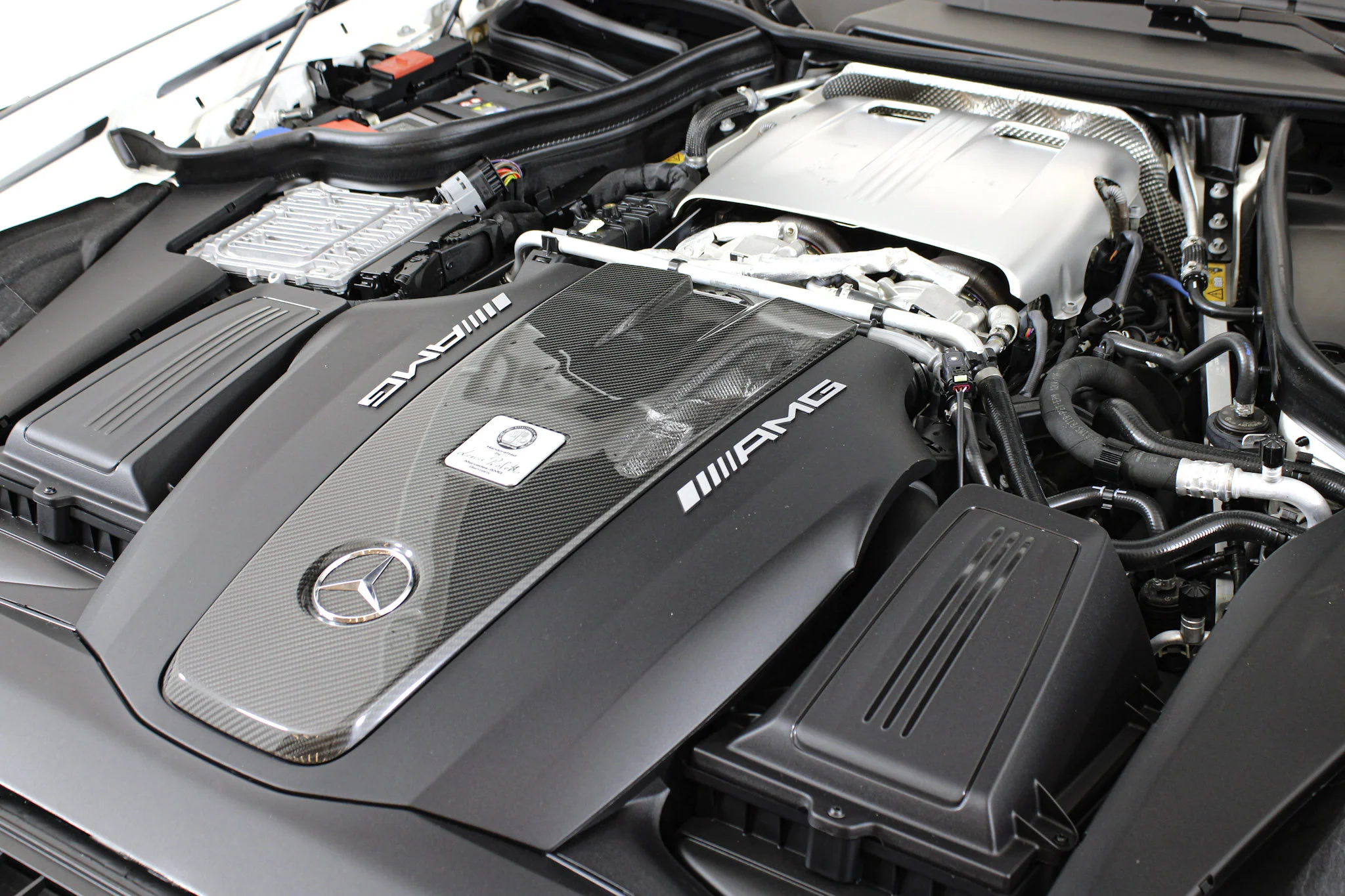Used 2020 White Mercedes-Benz R PRO image 51