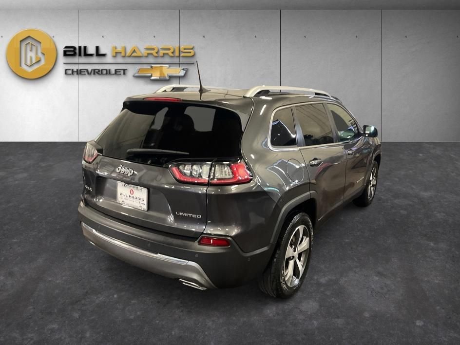 Used 2021 Gray Jeep Limited image 2