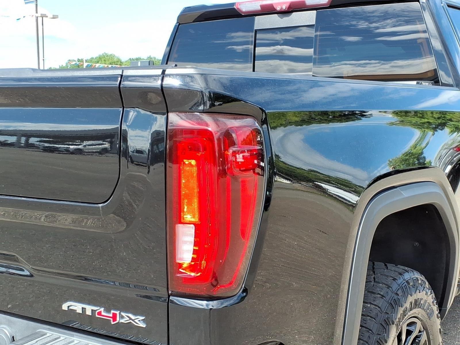 Used 2023 Onyx Black GMC AT4X image 18