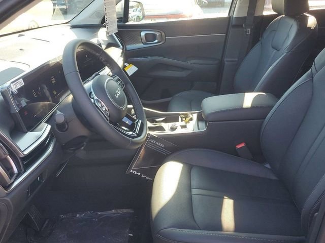 2025 Kia Sorento S - Photo 8