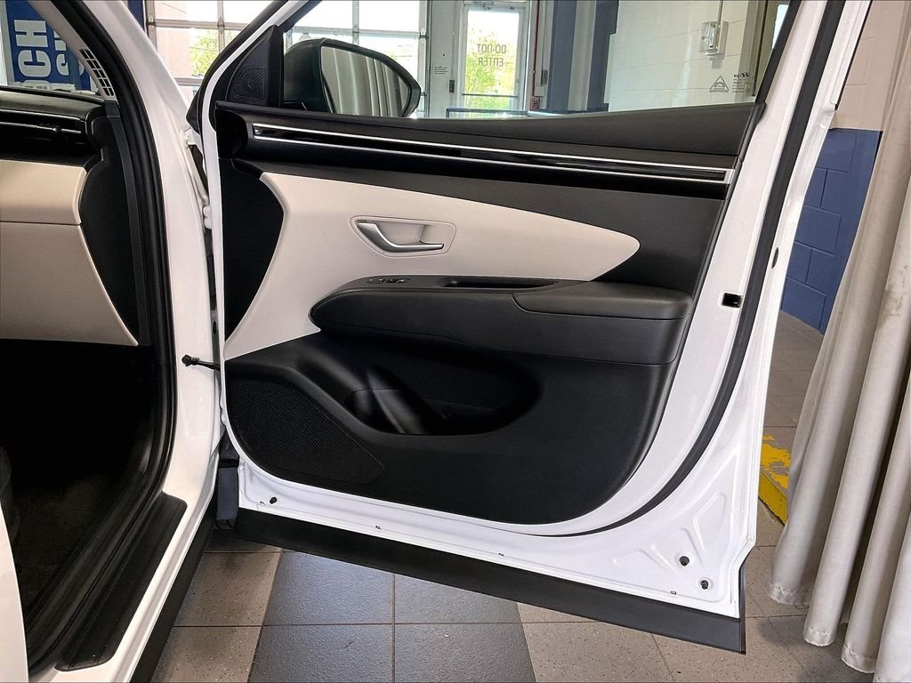 Certified Used 2023 White Hyundai SE image 12