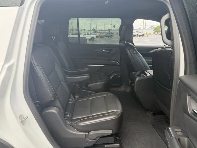 Used 2024 White Chevrolet LT image 14