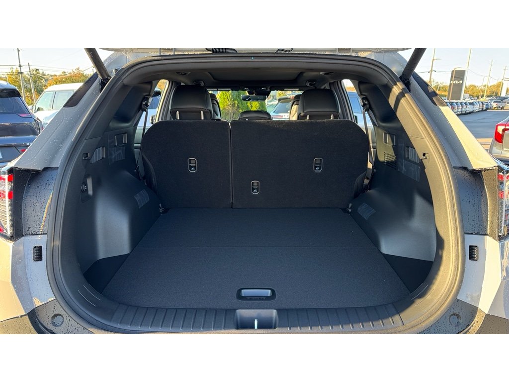 2026 Kia Sportage Plug-In Hybrid X-Line photo 3