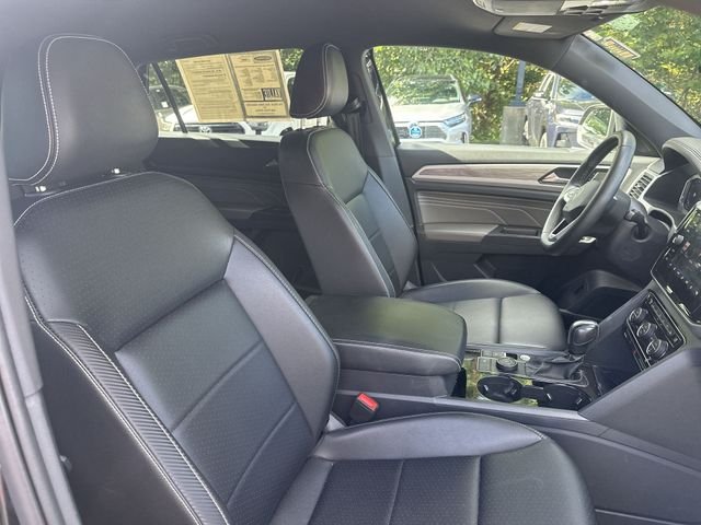 Certified Used 2023 Black Volkswagen 3.6L V6 SE w/Technology image 28