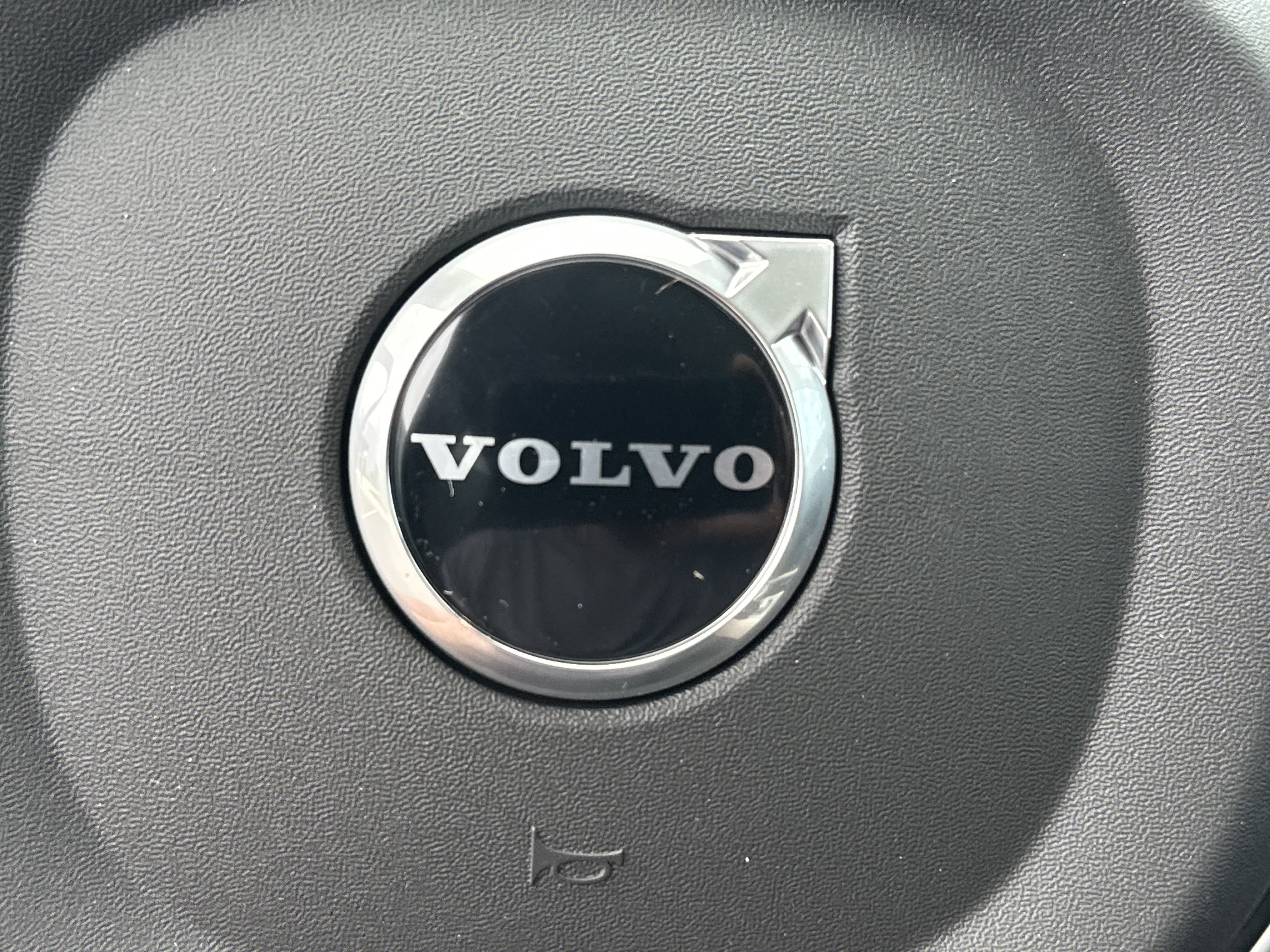 New 2026 Denim Blue Volvo Ultra image 23