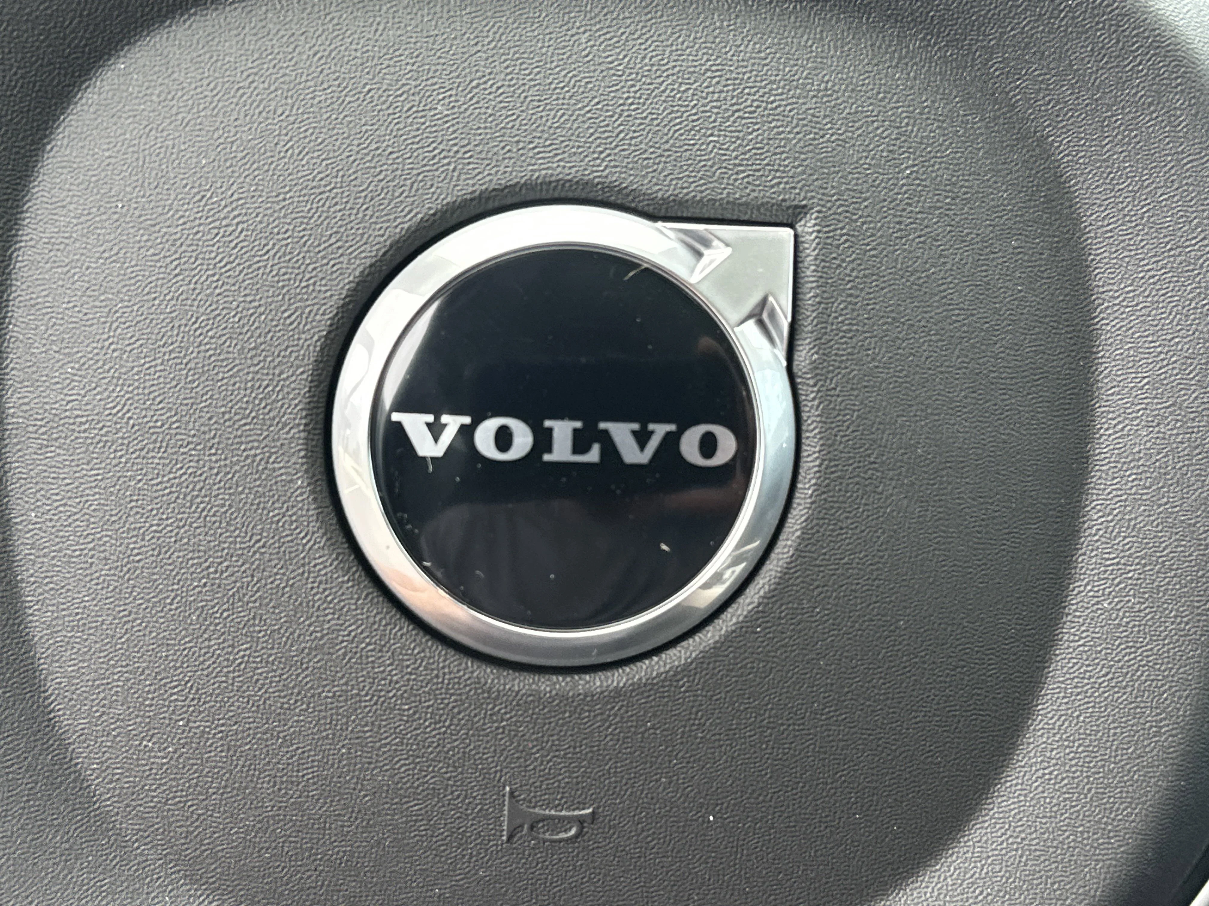 2026 Volvo XC90 Ultra - Photo 23