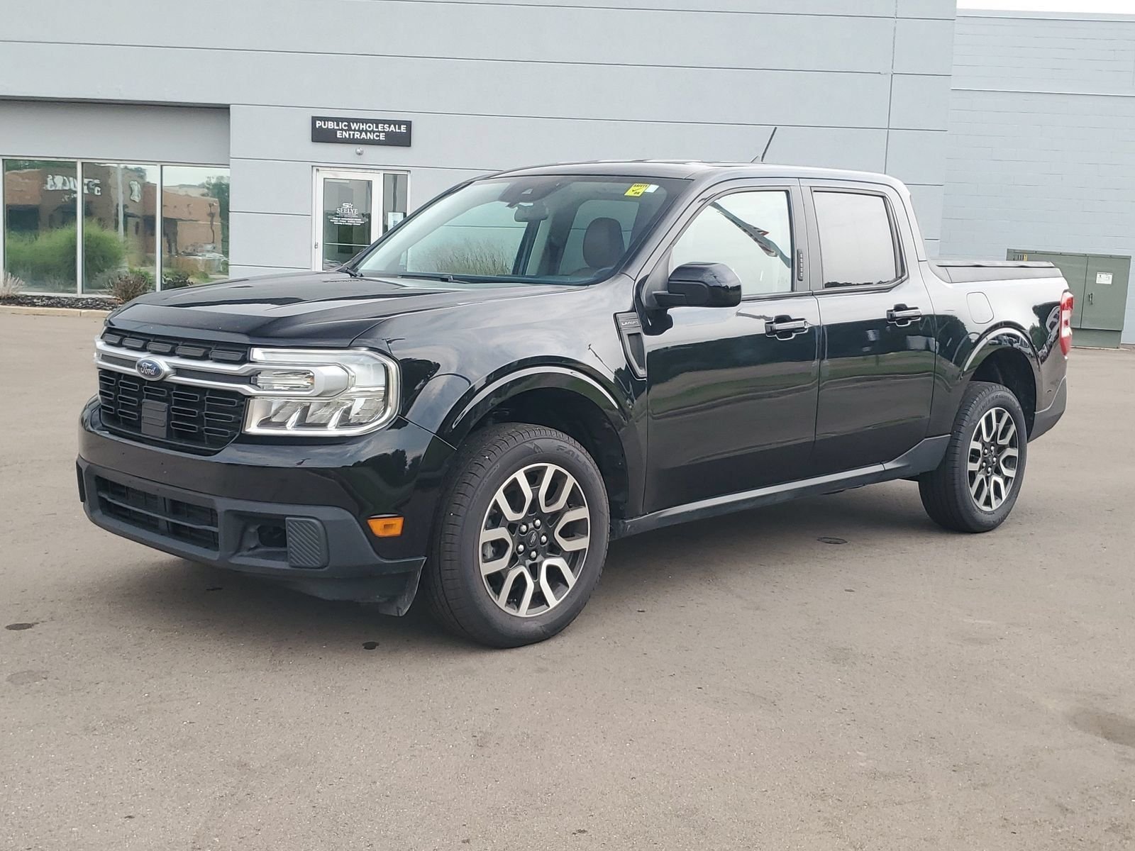 Used 2023 Black Ford Lariat image 2