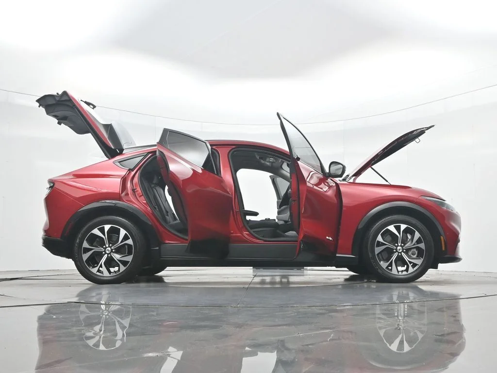 Used 2022 Red Metallic Ford Premium image 45