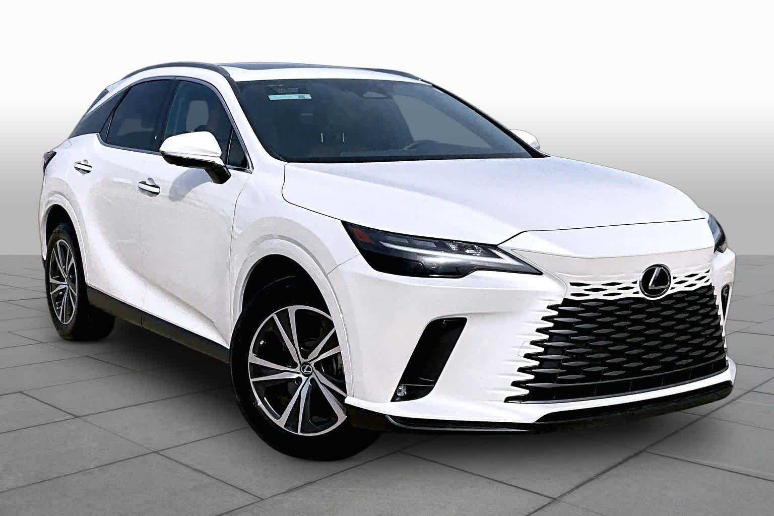 Used 2025 Eminent White Pearl Lexus Premium image 3