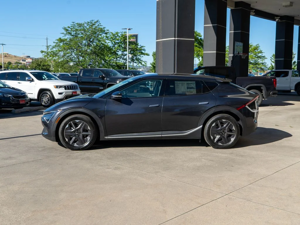 New 2026 Panthera Metal Kia LIGHT image 4