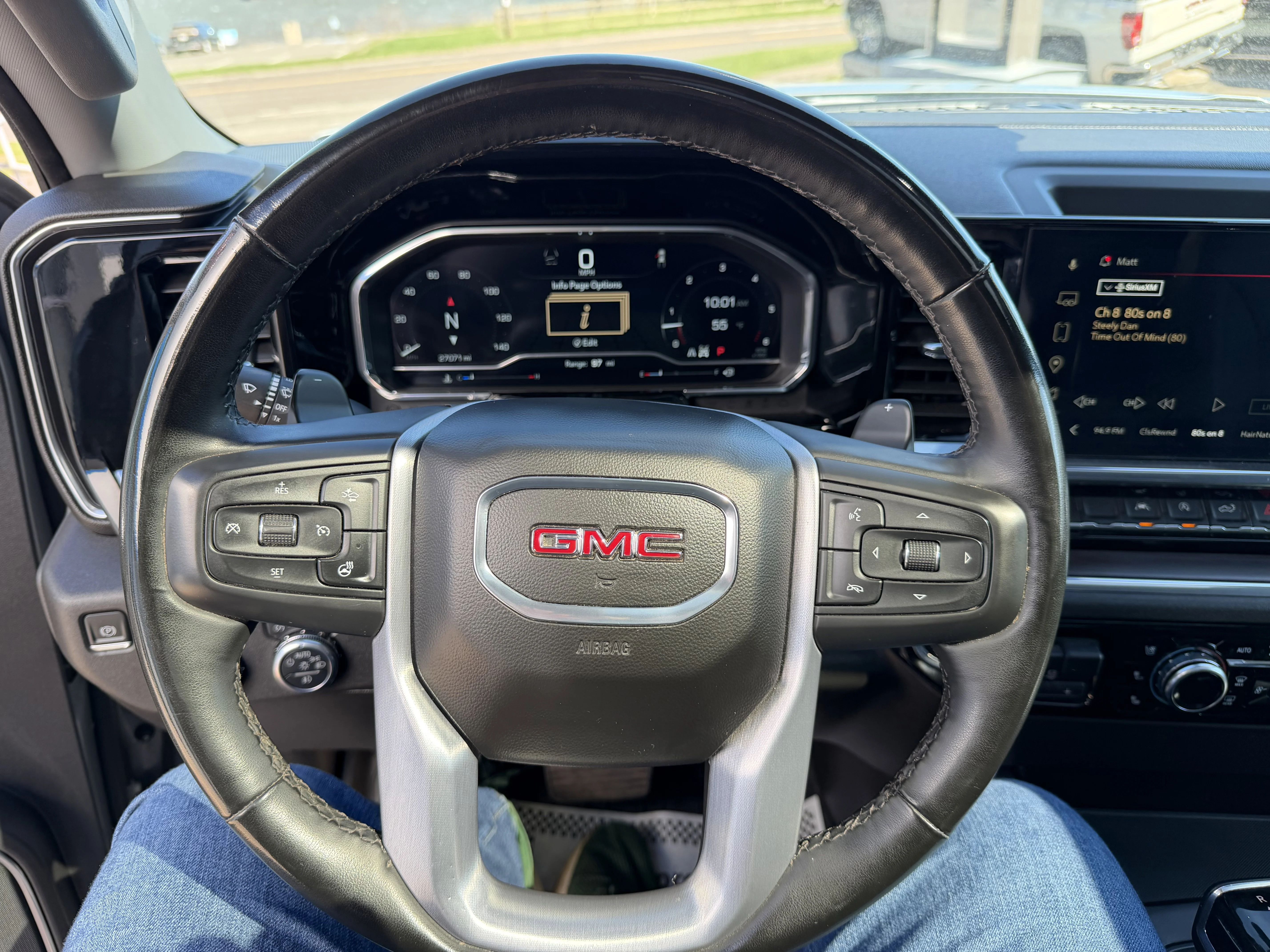 Used 2024 Sterling Metallic GMC SLT image 19
