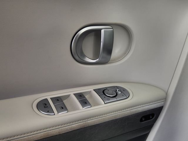 2024 Hyundai IONIQ 5 Limited - Photo 10