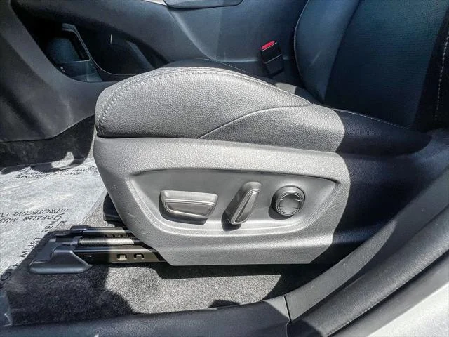 Certified Used 2023 ELEMENTAL SILVER MET Toyota  image 20