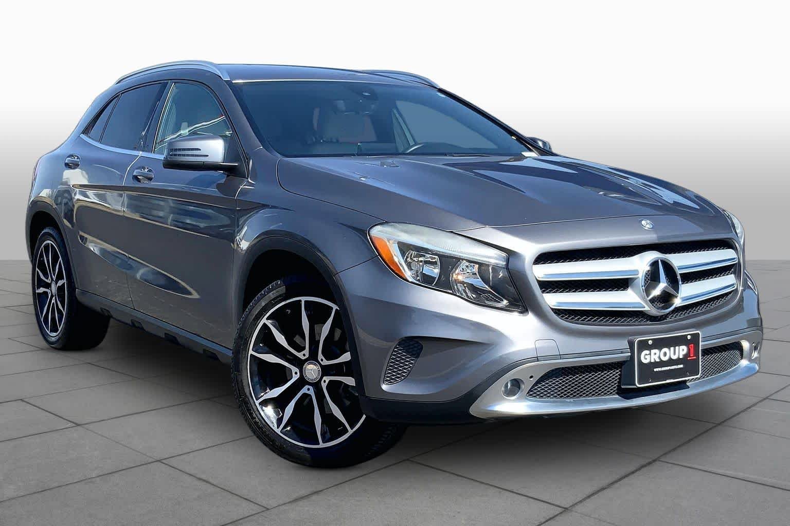 Used 2016 Mountain Gray Metallic Mercedes-Benz GLA 250 image 3