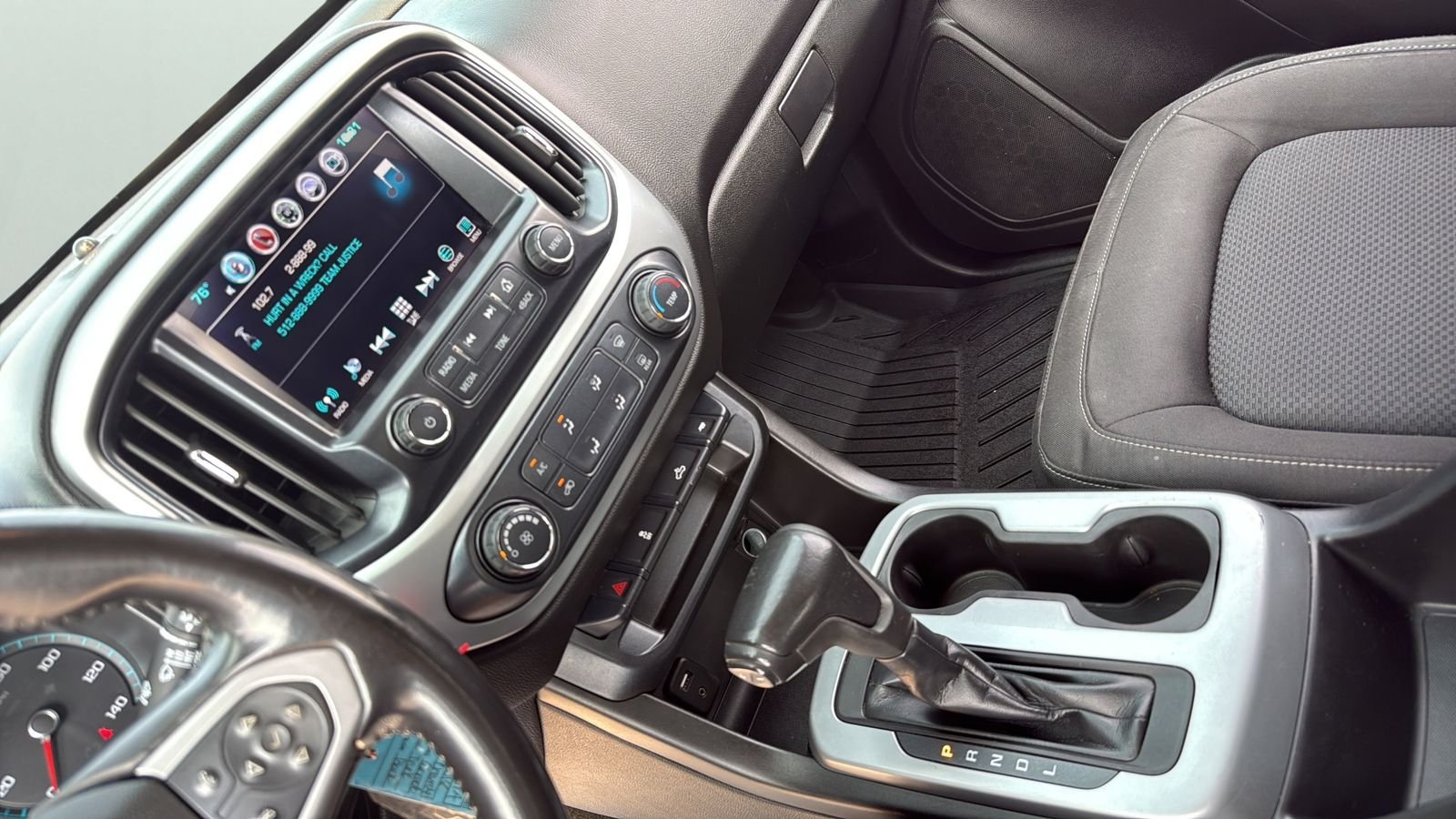 Used 2018 Black Chevrolet LT image 20