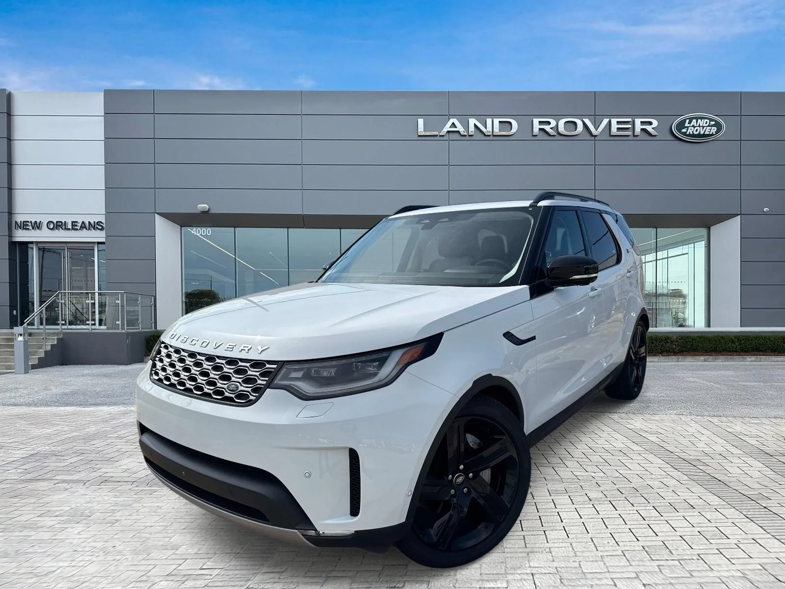 2024 Land Rover Discovery Dynamic SE