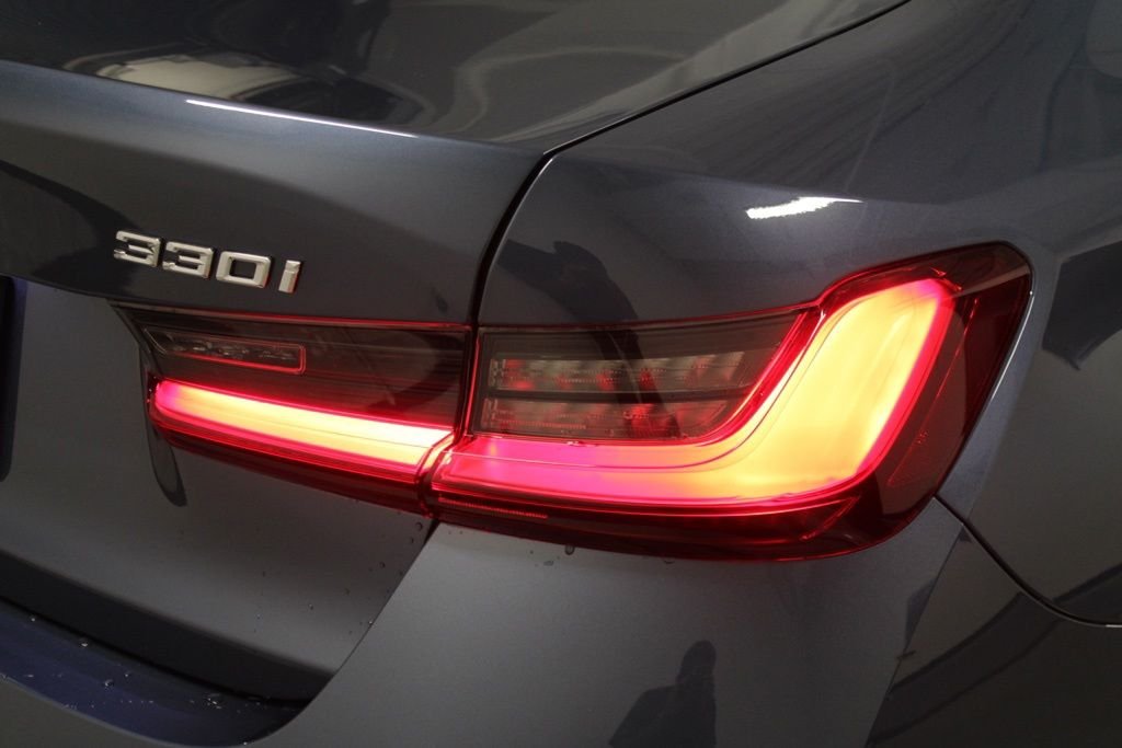 Used 2025 Blue BMW 330i image 12