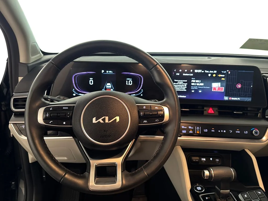 Certified Used 2025 Gray Kia EX image 8
