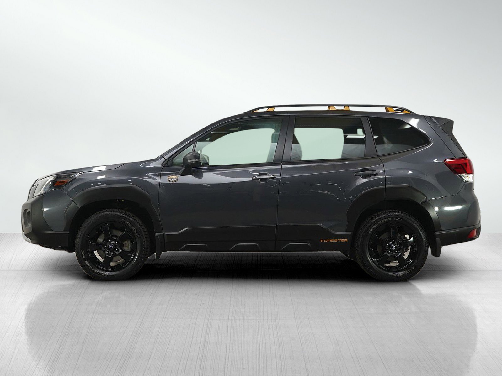Used 2024 Subaru Forester Wilderness with VIN JF2SKAJC3RH475725 for sale in Burnsville, Minnesota