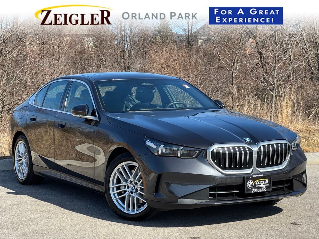 2025 BMW 5 Series 530i xDrive Sedan's photo