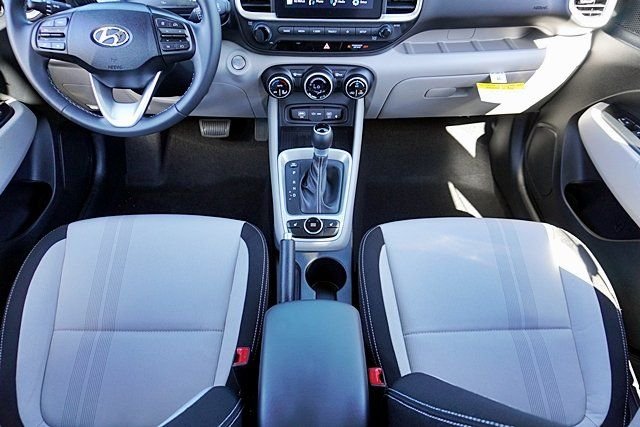 Used 2026 Black Hyundai SEL image 20