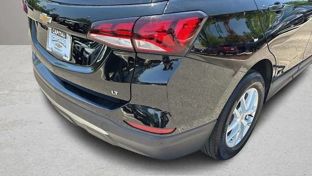 Used 2022 Mosaic Black Metallic Chevrolet LT image 37