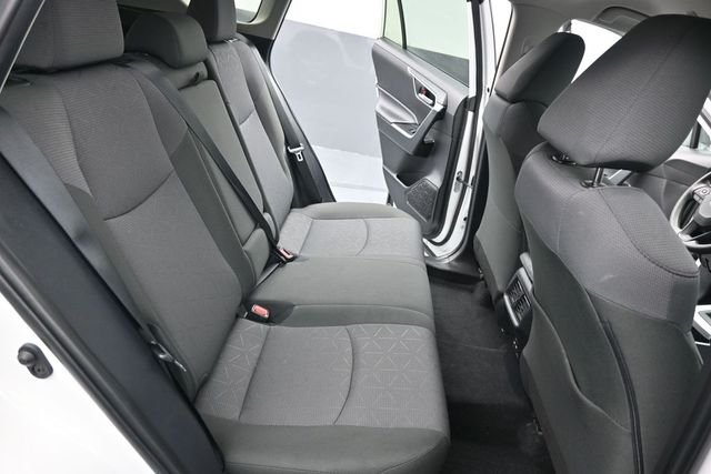 Used 2025 White Toyota XLE image 16