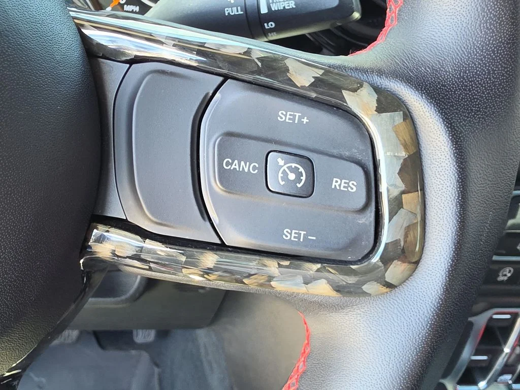 Used 2022 Black Jeep Sport image 32