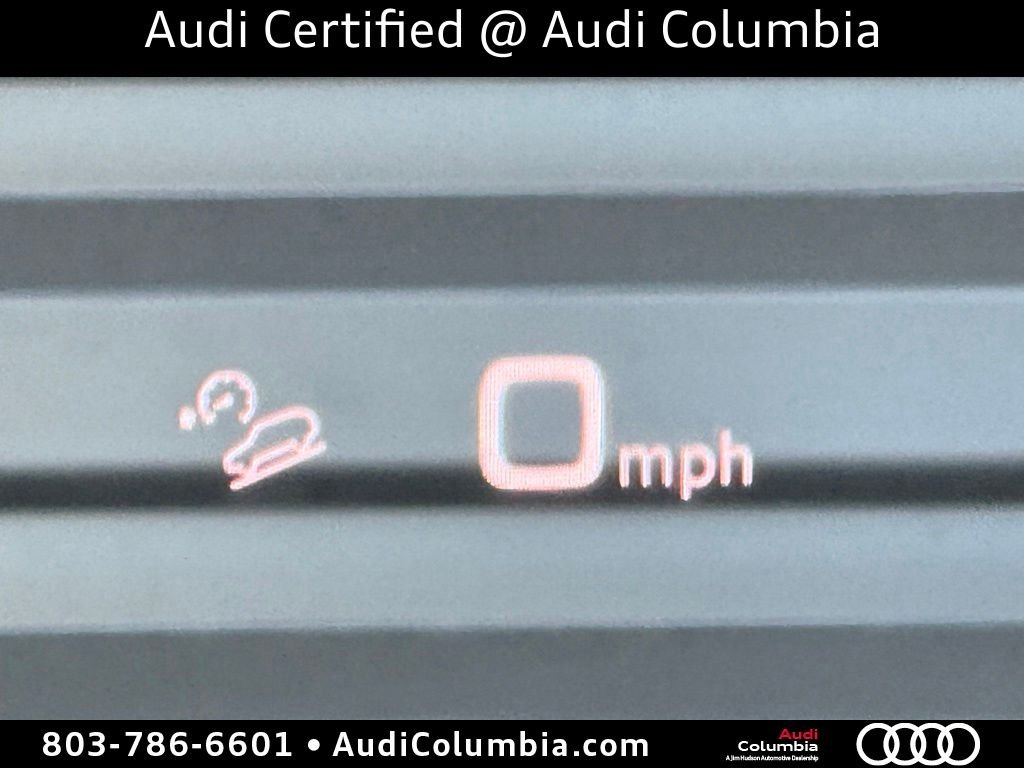 Used 2022  Audi 4.0T image 30