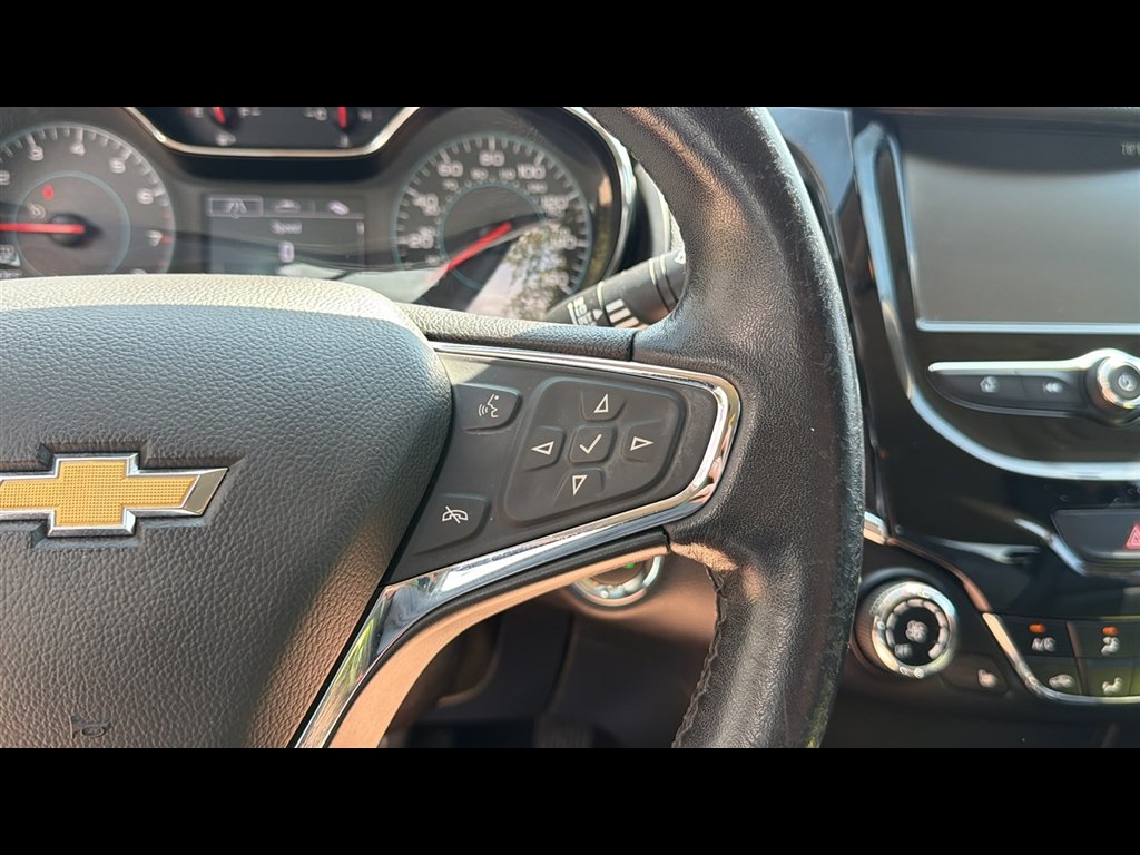 Used 2018 Graphite Metallic Chevrolet Premier image 15