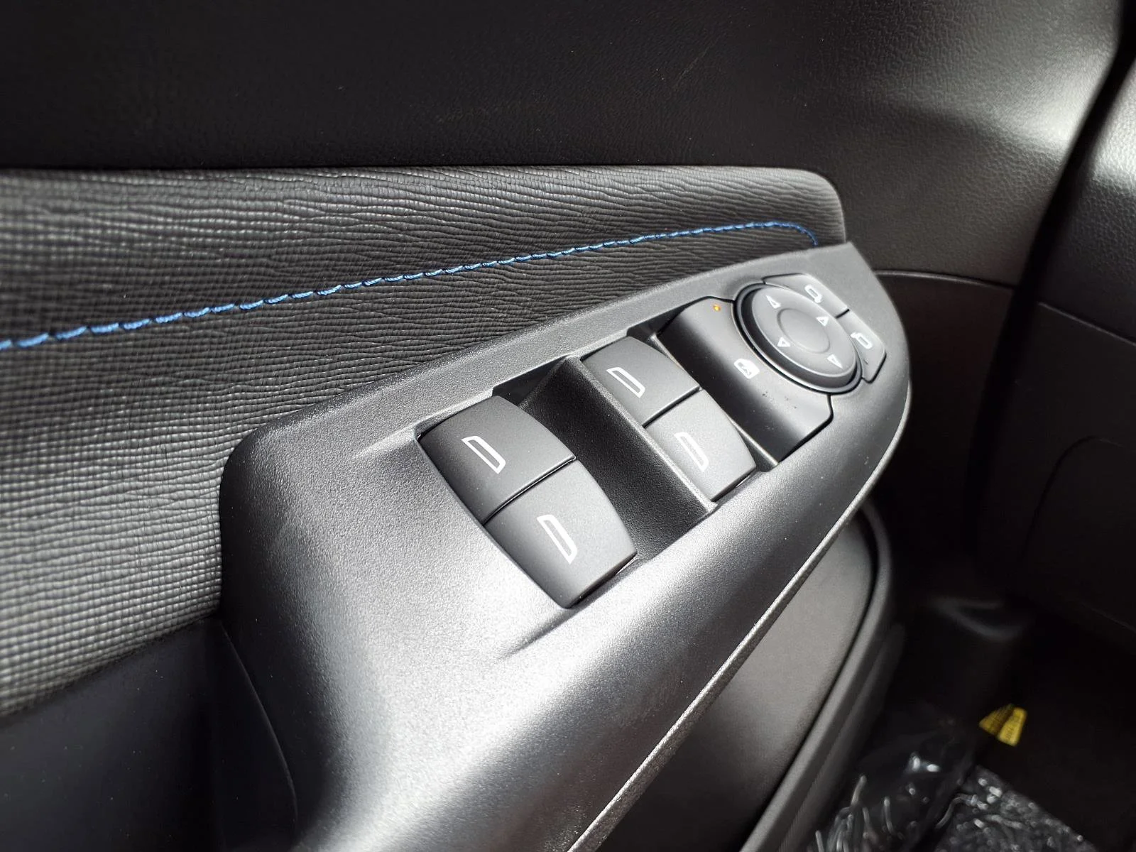 2026 Buick Envista Sport Touring - Photo 15