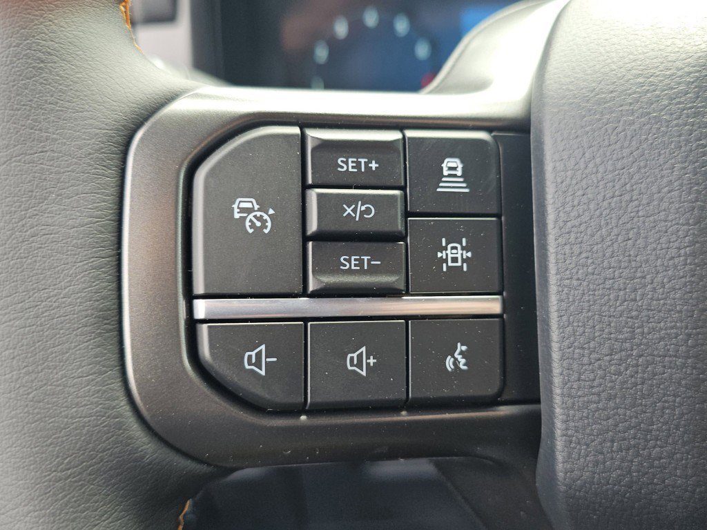 New 2026 Carbonized Gray Metallic Ford Tremor image 17