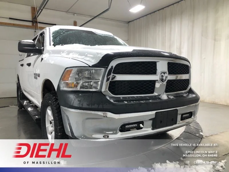 2017 RAM 1500 Tradesman 4x4 Crew Cab 5'7's photo