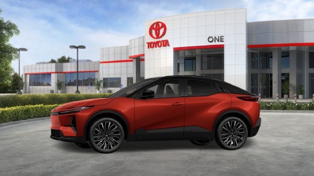 New 2026 Tandoori with Midnight Black Metallic roof <sup>1</sup> Toyota  XSE image 6